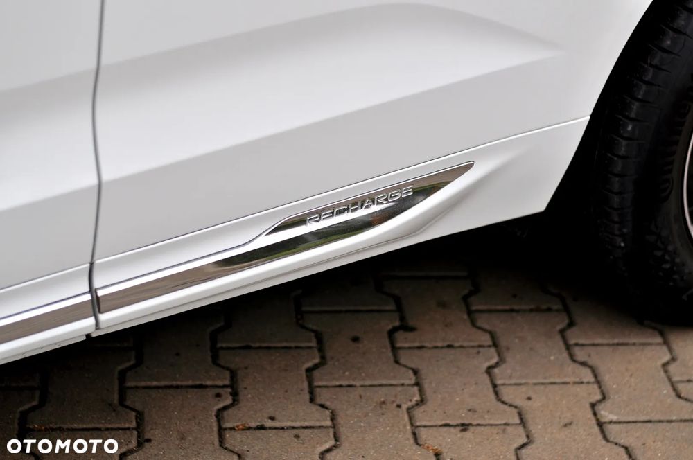 Volvo XC 60 T6 AWD Plug-In Hybrid Inscription - 6