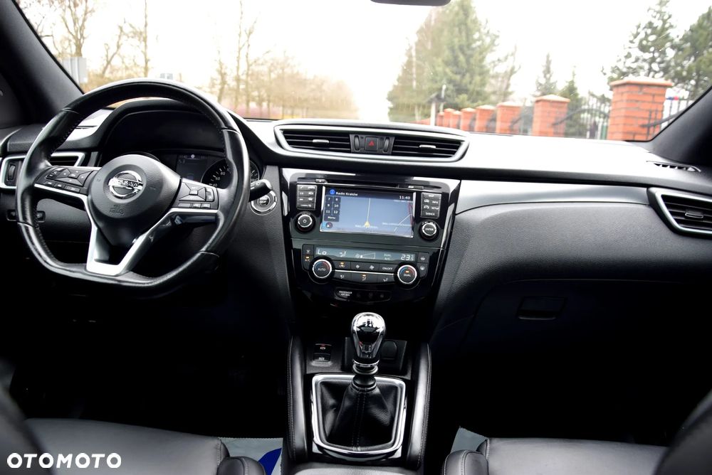 Nissan Qashqai 1.6 DIG-T Tekna+ - 19