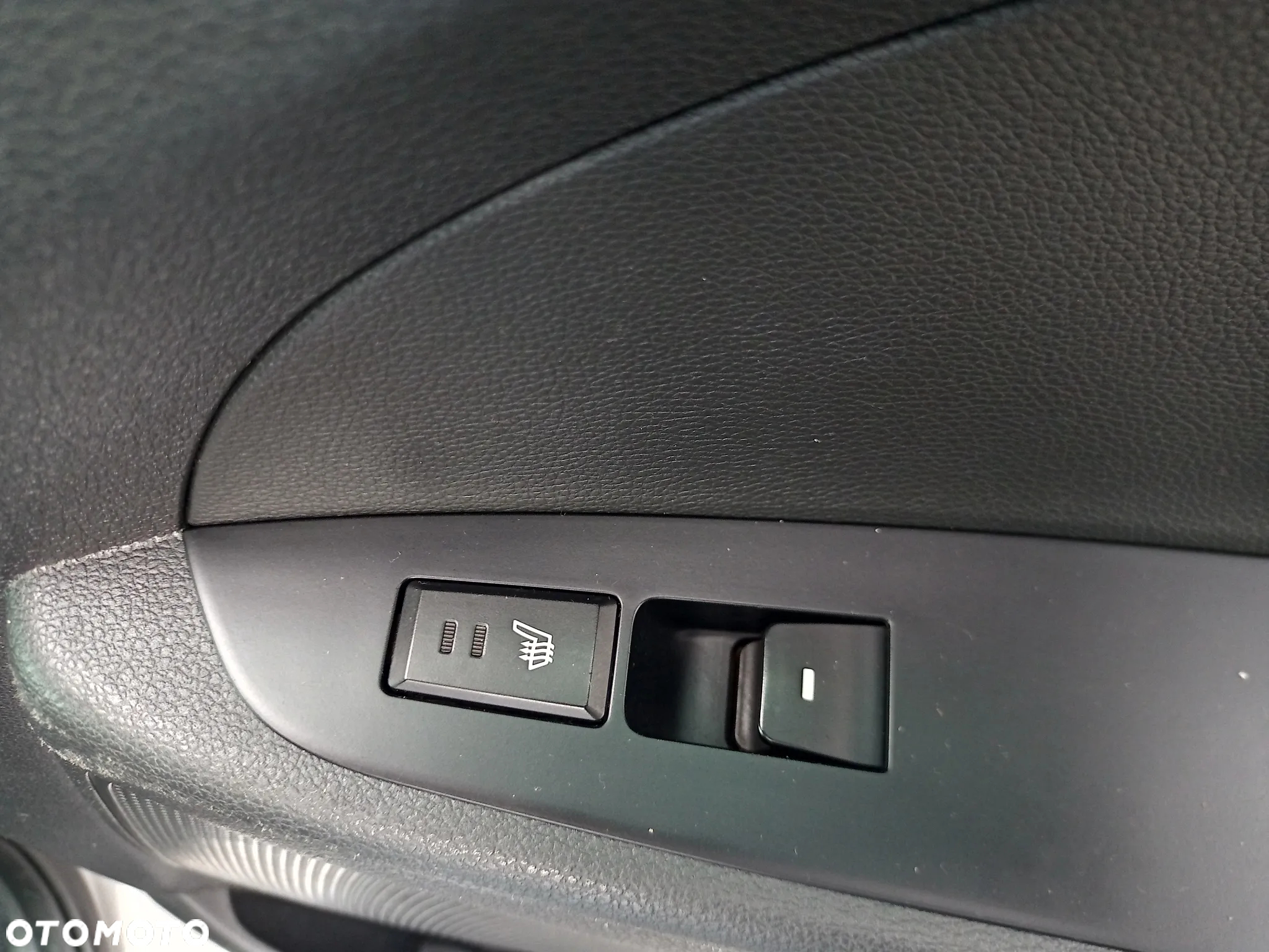 Hyundai Tucson 1.6 GDI BlueDrive Design 2WD - 24