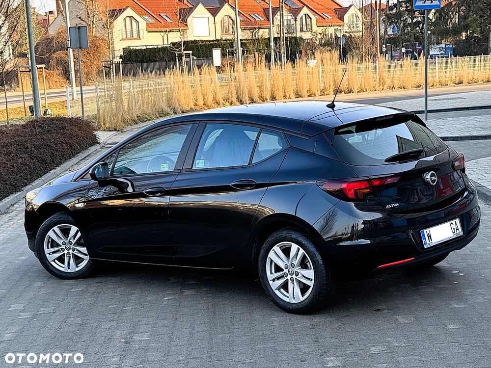 Opel Astra 1.2 T Edition S&S - 32