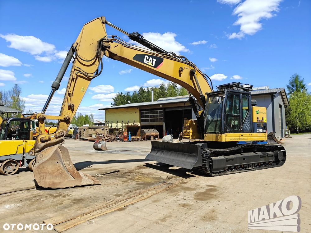 Caterpillar 328D - 9