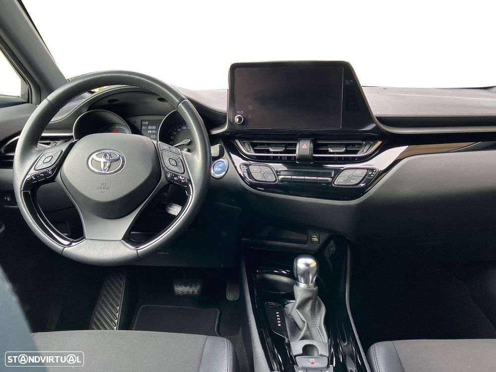 Toyota C-HR - 8