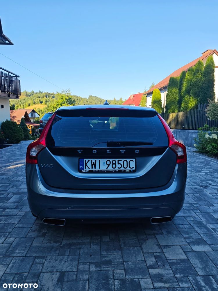 Volvo V60 D4 Drive-E Momentum - 2