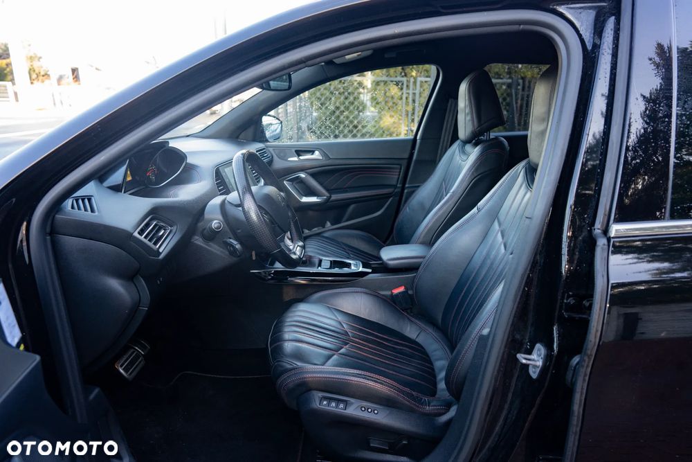 Peugeot 308 BlueHDi FAP 150 EAT6 Stop&Start GT-Line Edition - 8