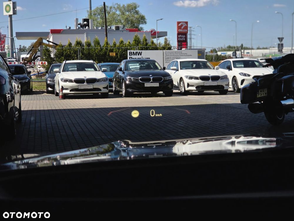 BMW Seria 3 320d xDrive mHEV M Sport - 14