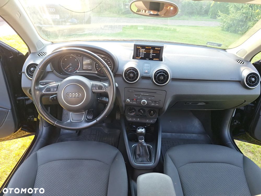 Audi A1 Sportback 1.6 TDI Attraction - 6