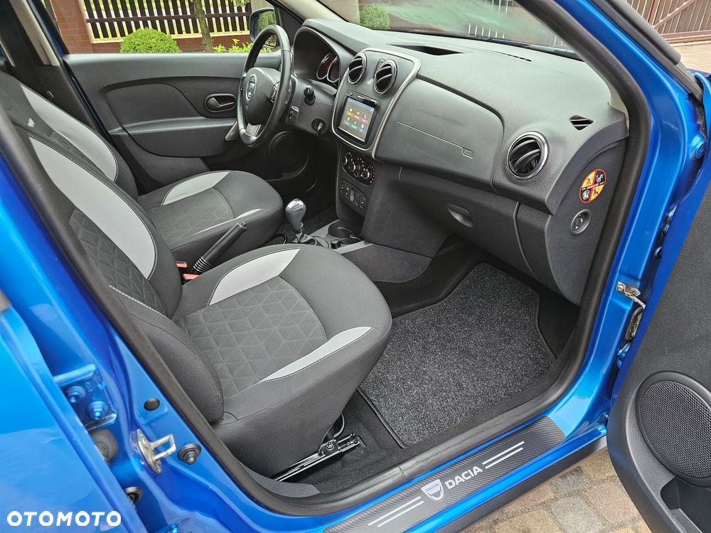 Dacia Sandero Stepway TCe 90 Easy-R S&S Celebration - 8