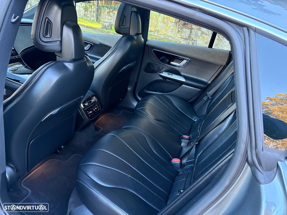 Mercedes-Benz EQE - 8