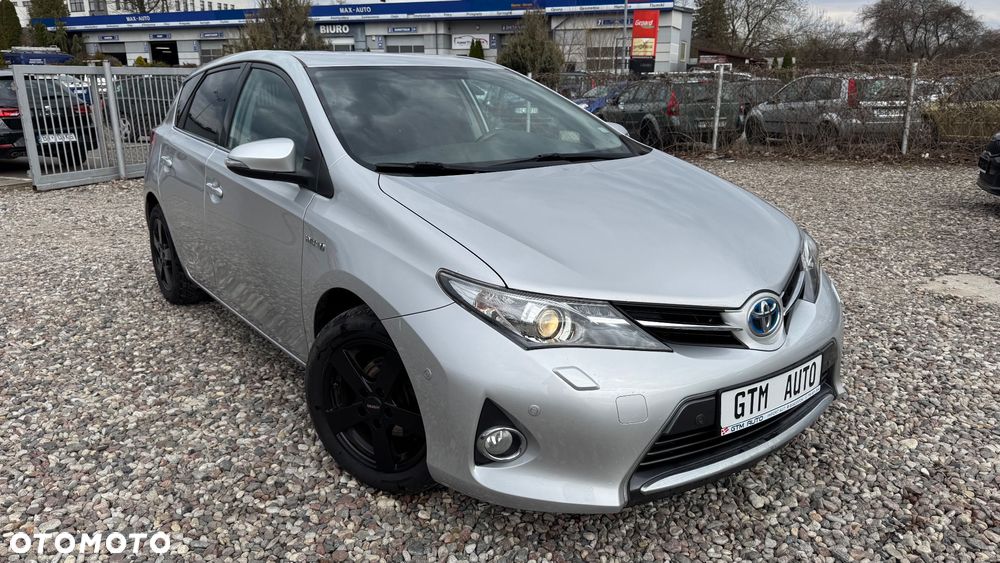 Toyota Auris Hybrid 135 Premium - 22