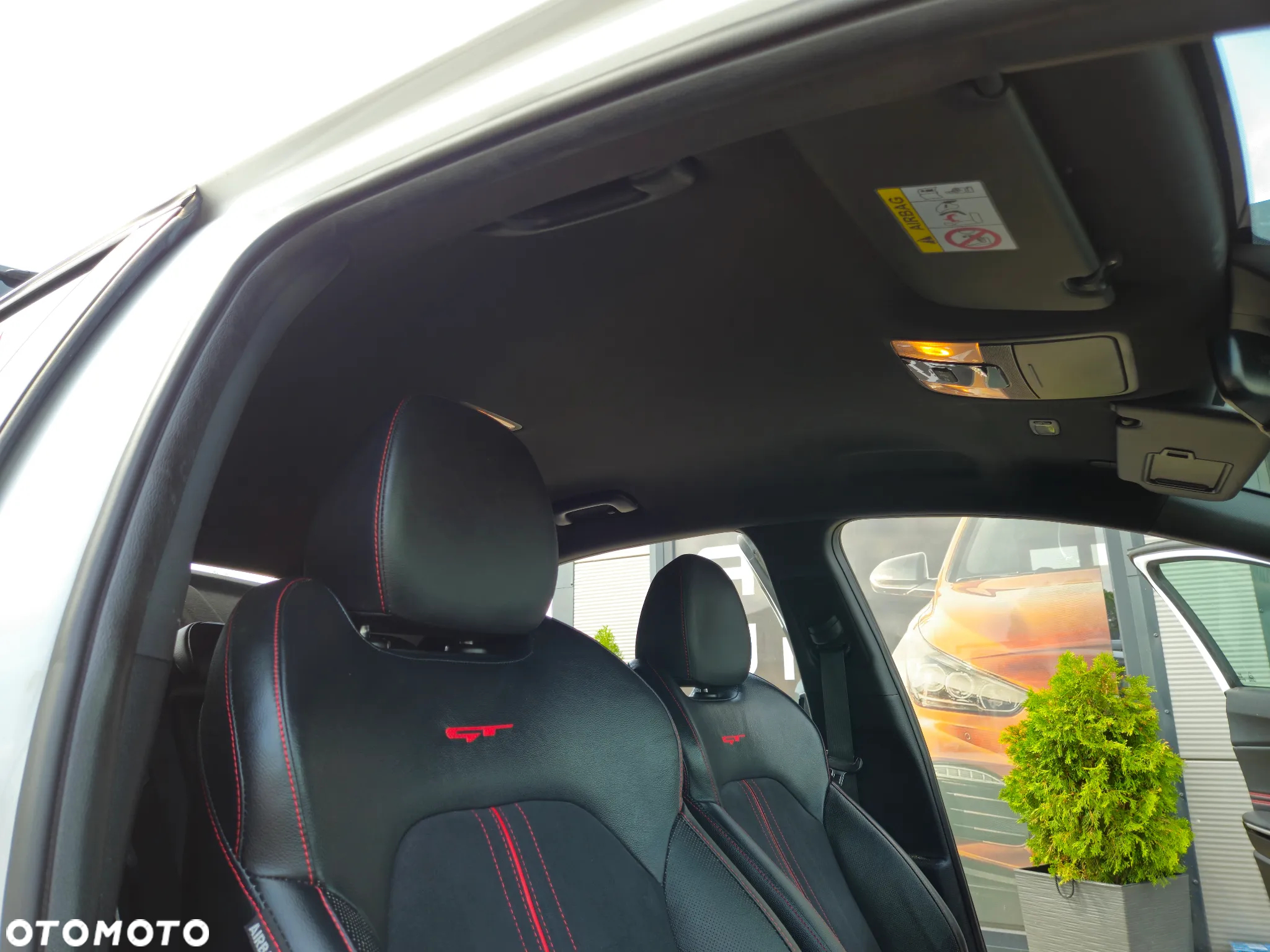 Kia Ceed 1.6 T-GDI GT - 22
