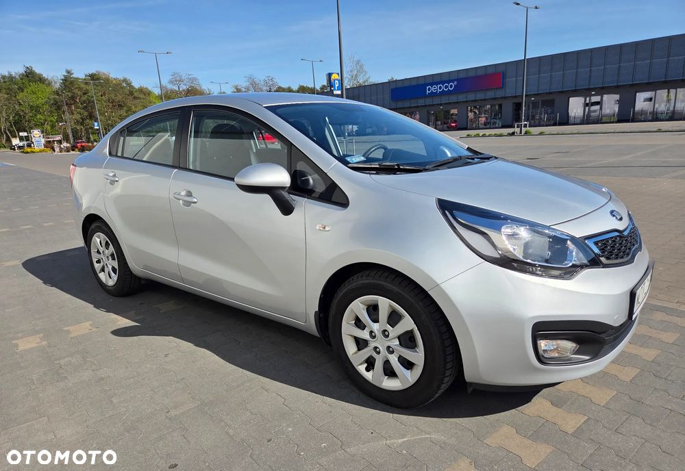 Kia Rio 1.2 M - 2