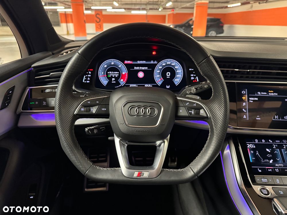 Audi Q7 - 12