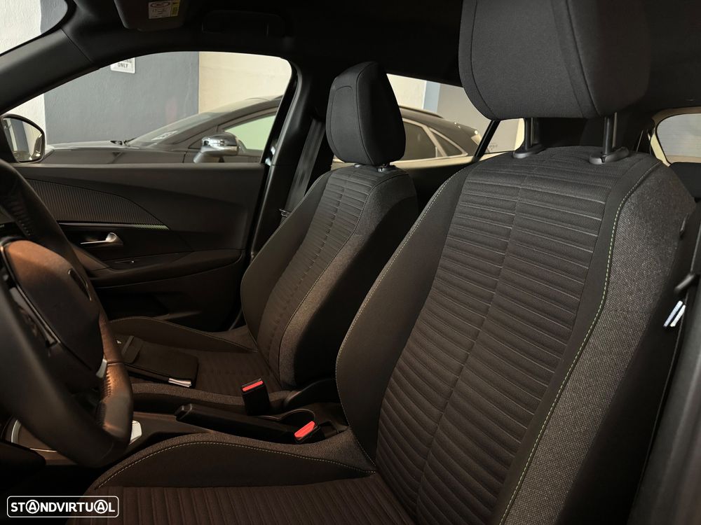 Peugeot 2008 1.2 PureTech Active Pack - 18