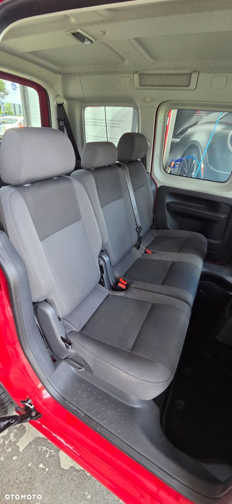 Volkswagen Caddy 1.6 (7-Si.) Edition 30 - 32