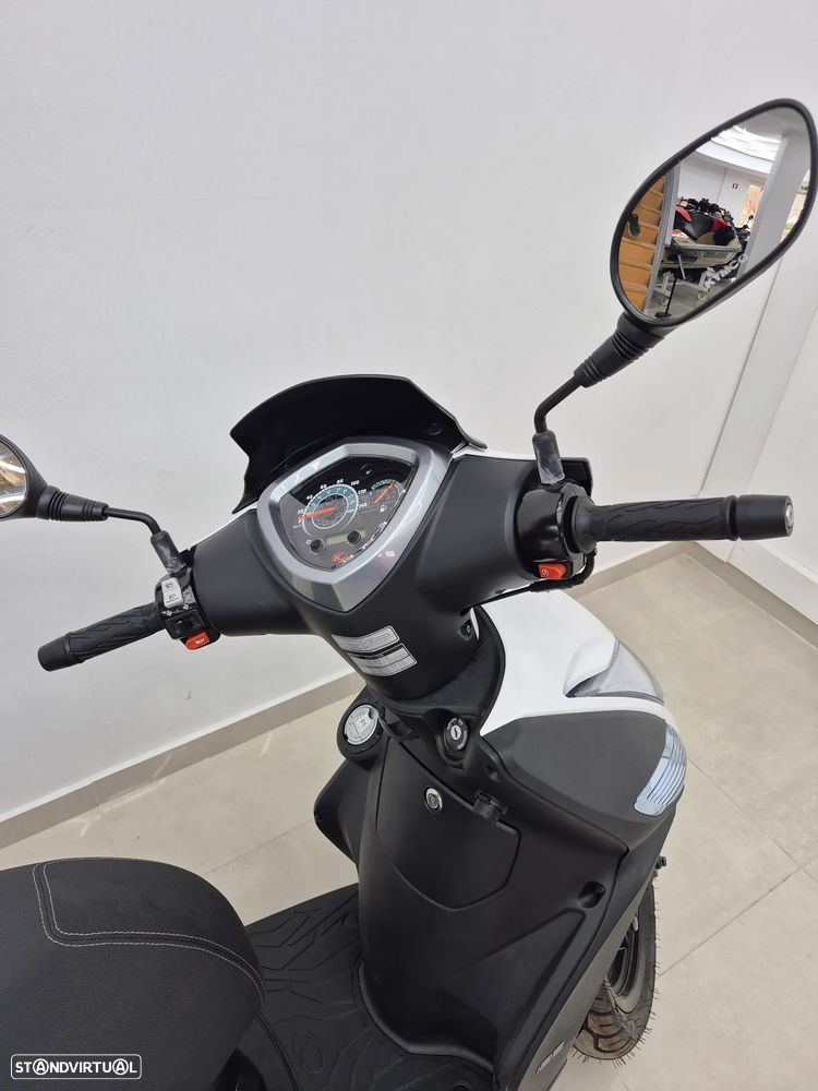 Kymco Agility - 4