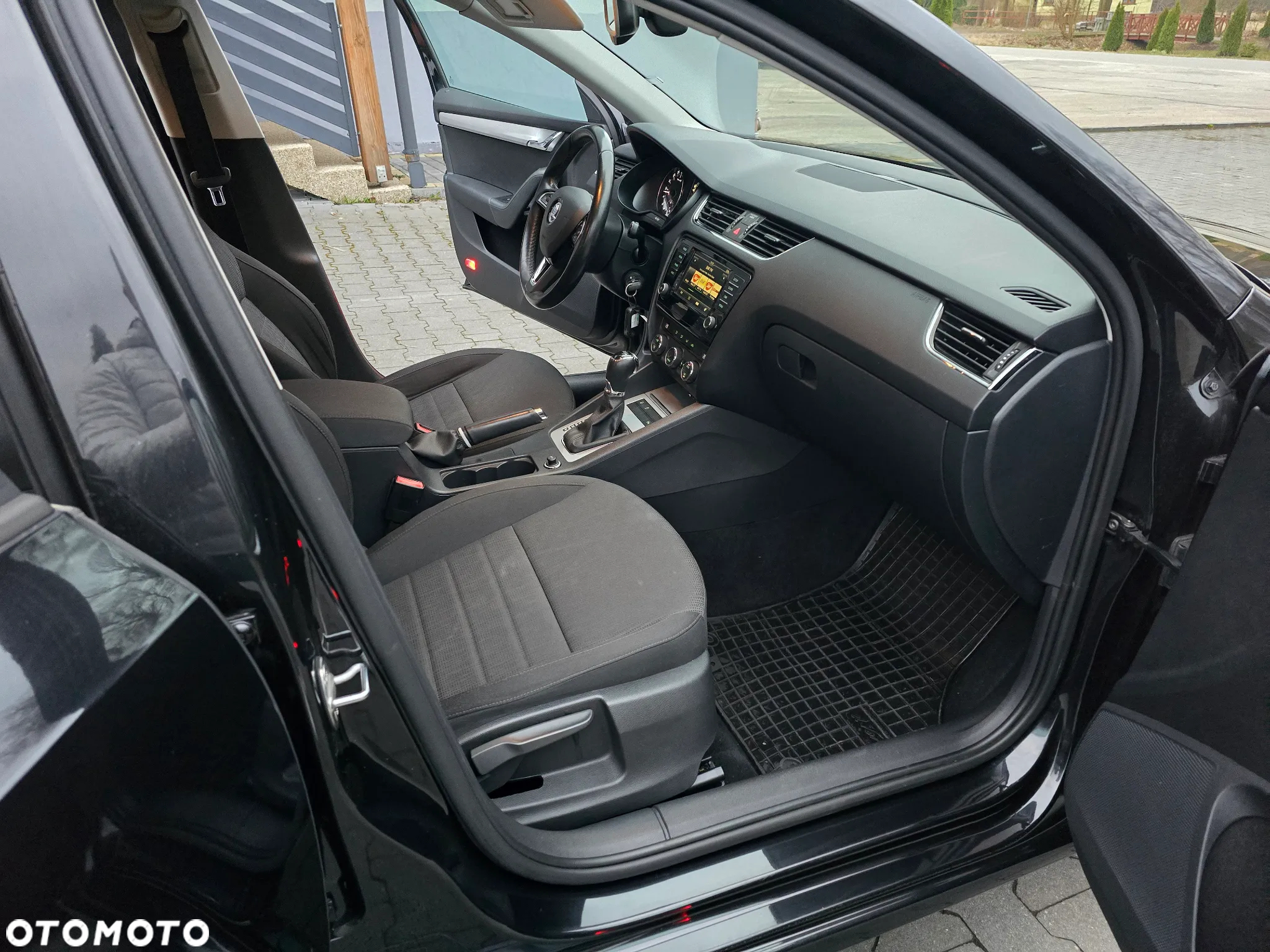 Skoda Octavia 2.0 TDI Elegance DSG - 7