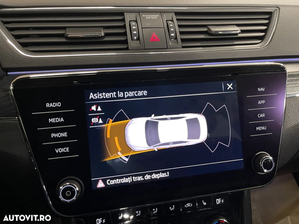 Skoda Superb 2.0 TSI DSG Style - 15