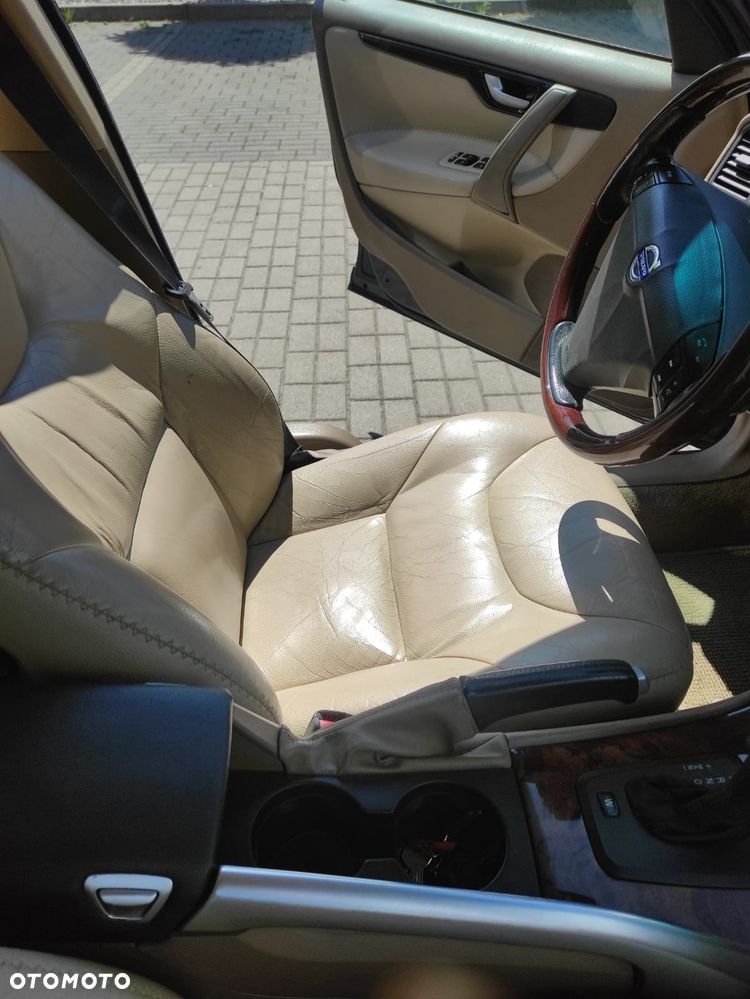 Volvo XC 70 D5 AWD Summum - 9