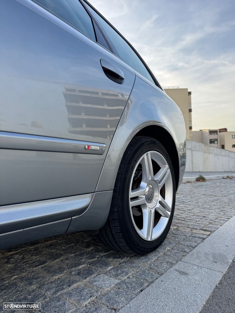 Audi A4 Avant 2.0 TDI S-line - 5
