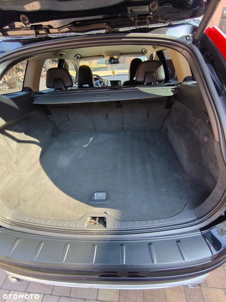 Volvo XC 60 D4 AWD Geartronic RDesign - 7