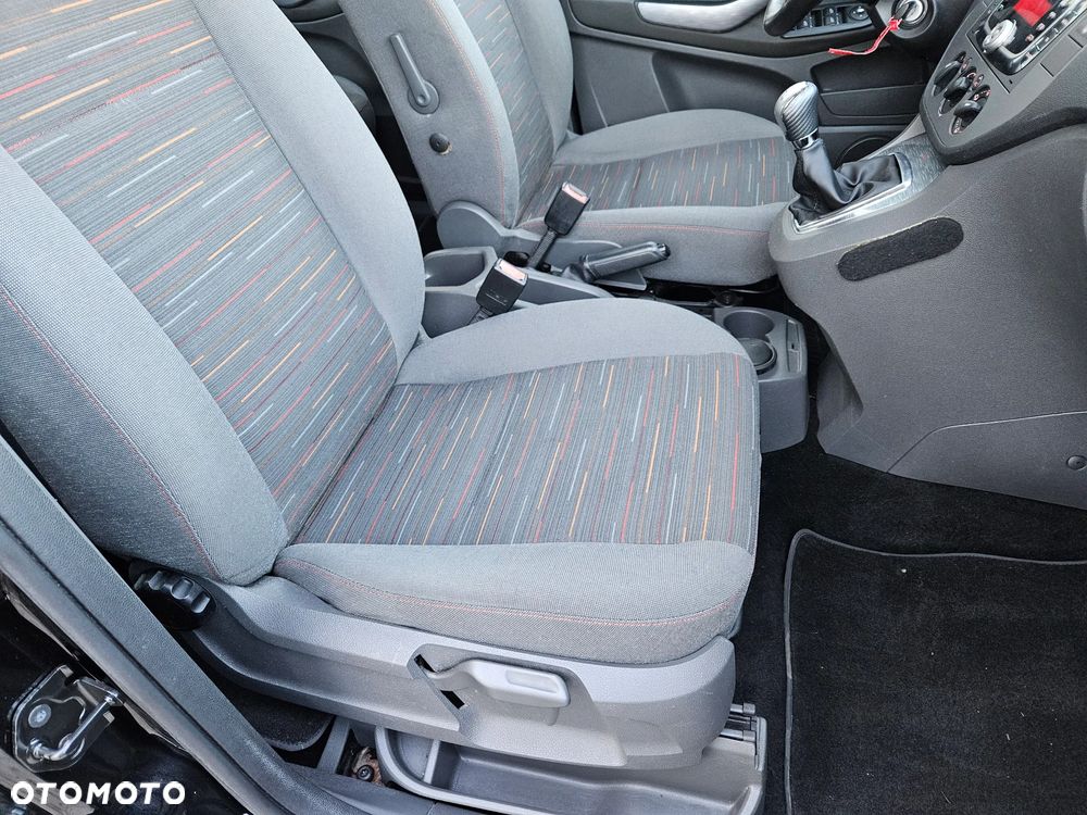 Ford C-MAX 1.8 Black Magic - 16