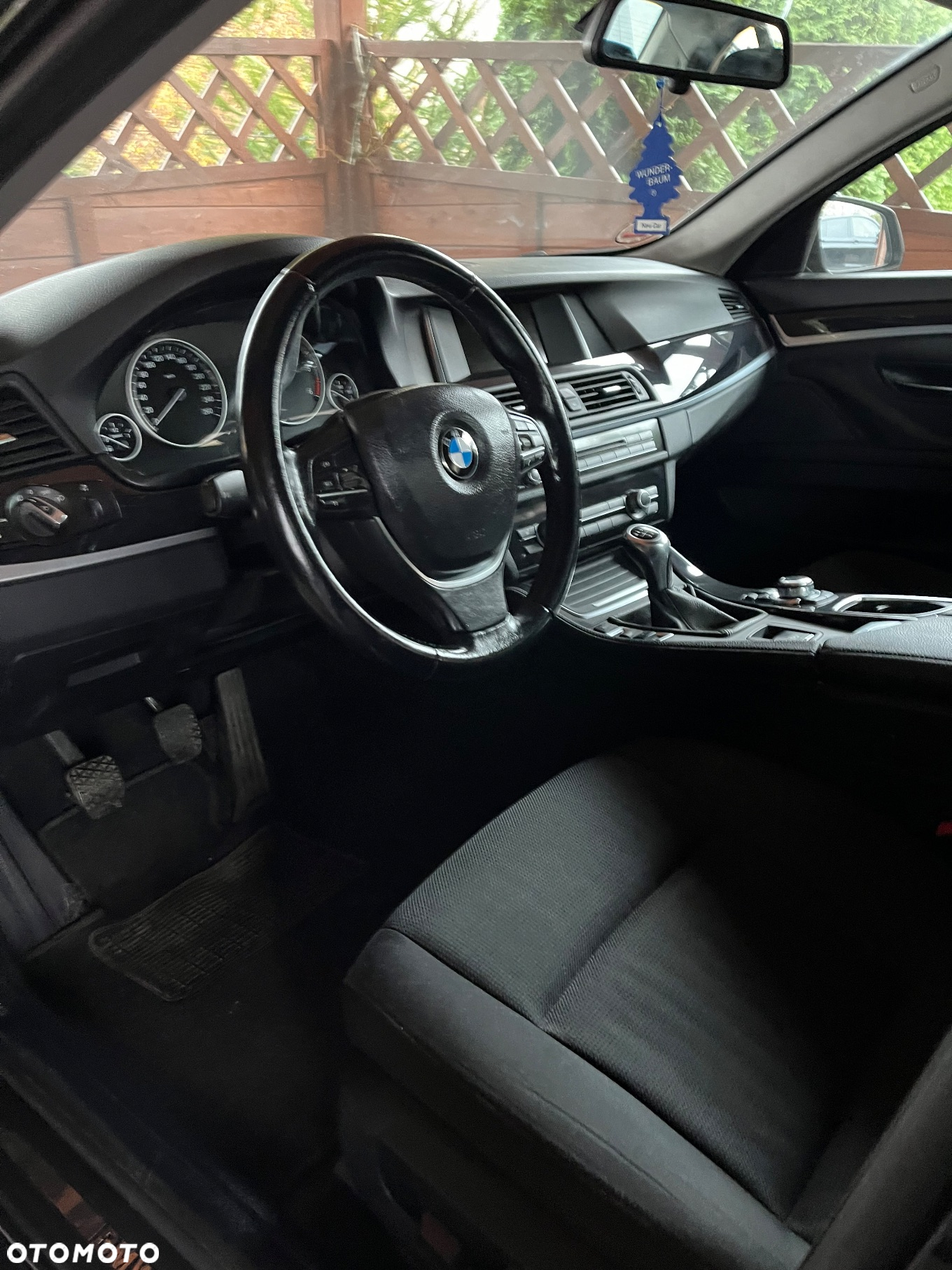 BMW Seria 5 520d Luxury Line - 10