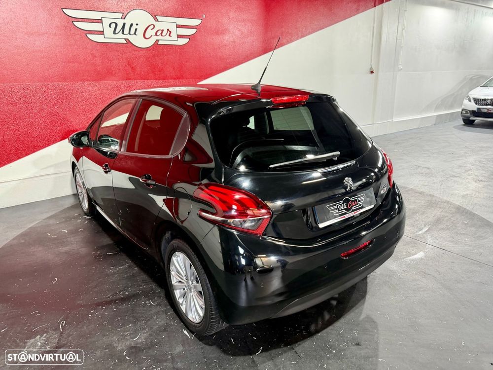 Peugeot 208 1.2 PureTech Style - 56