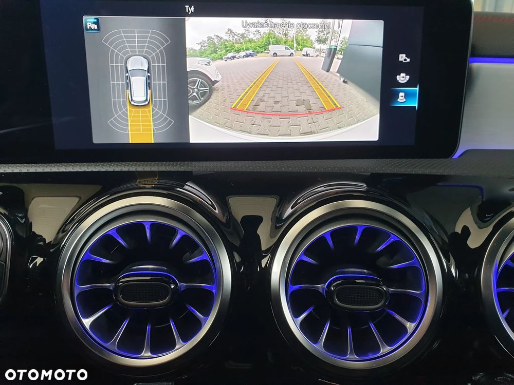 Mercedes-Benz CLA ver-250-e-amg-line-8g--dct - 13