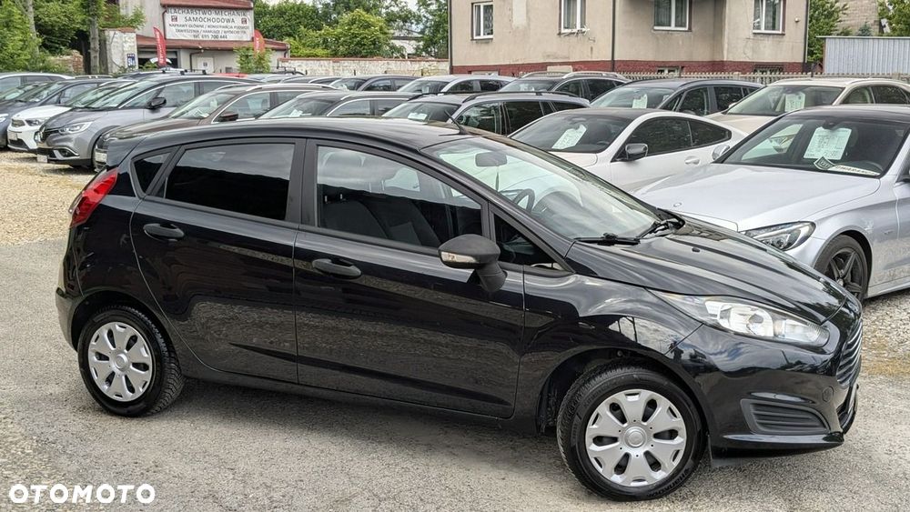 Ford Fiesta 1.25 Celebration - 8