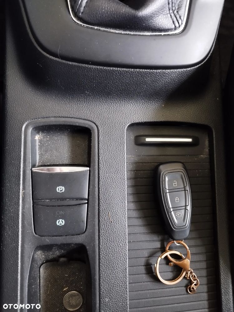 Ford Focus 1.0 EcoBoost Titanium X - 15