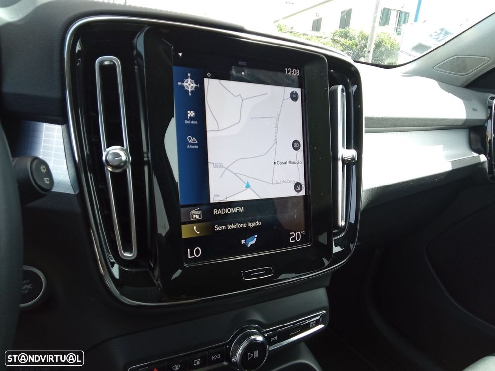 Volvo XC 40 1.5 T4 PHEV Plus Dark - 19