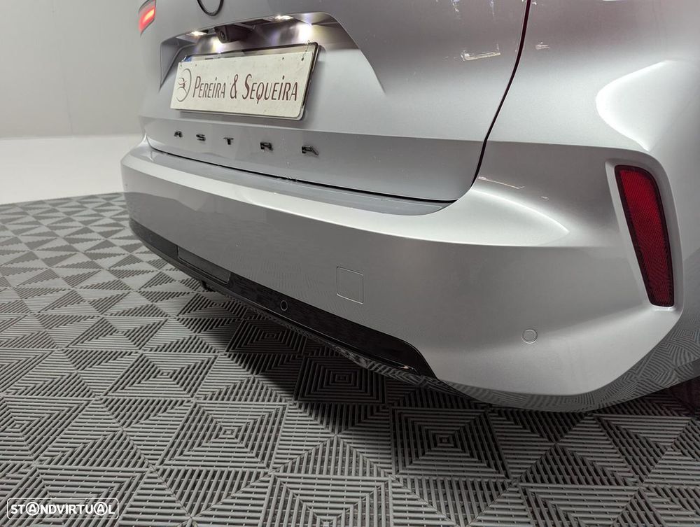 Opel Astra Sports Tourer 1.2 T GS Line - 32