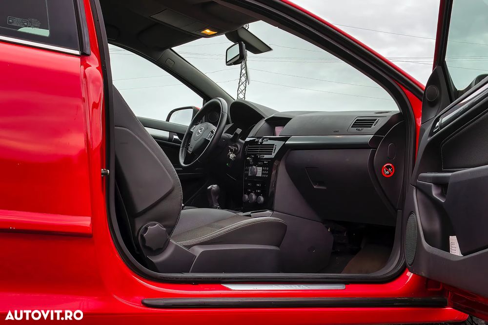 Opel Astra GTC 1.7 CDTI Sport - 3