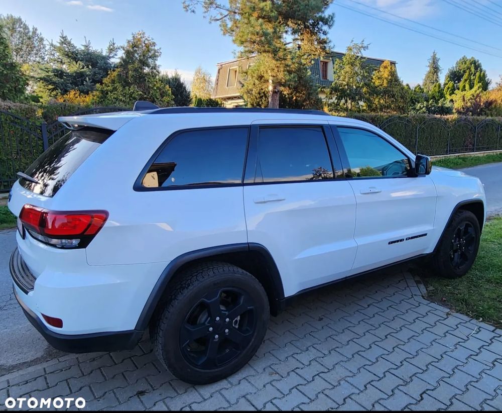 Jeep Grand Cherokee - 6
