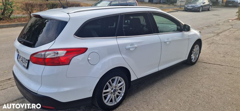 Ford Focus 1.6 TDCI DPF Titanium - 3