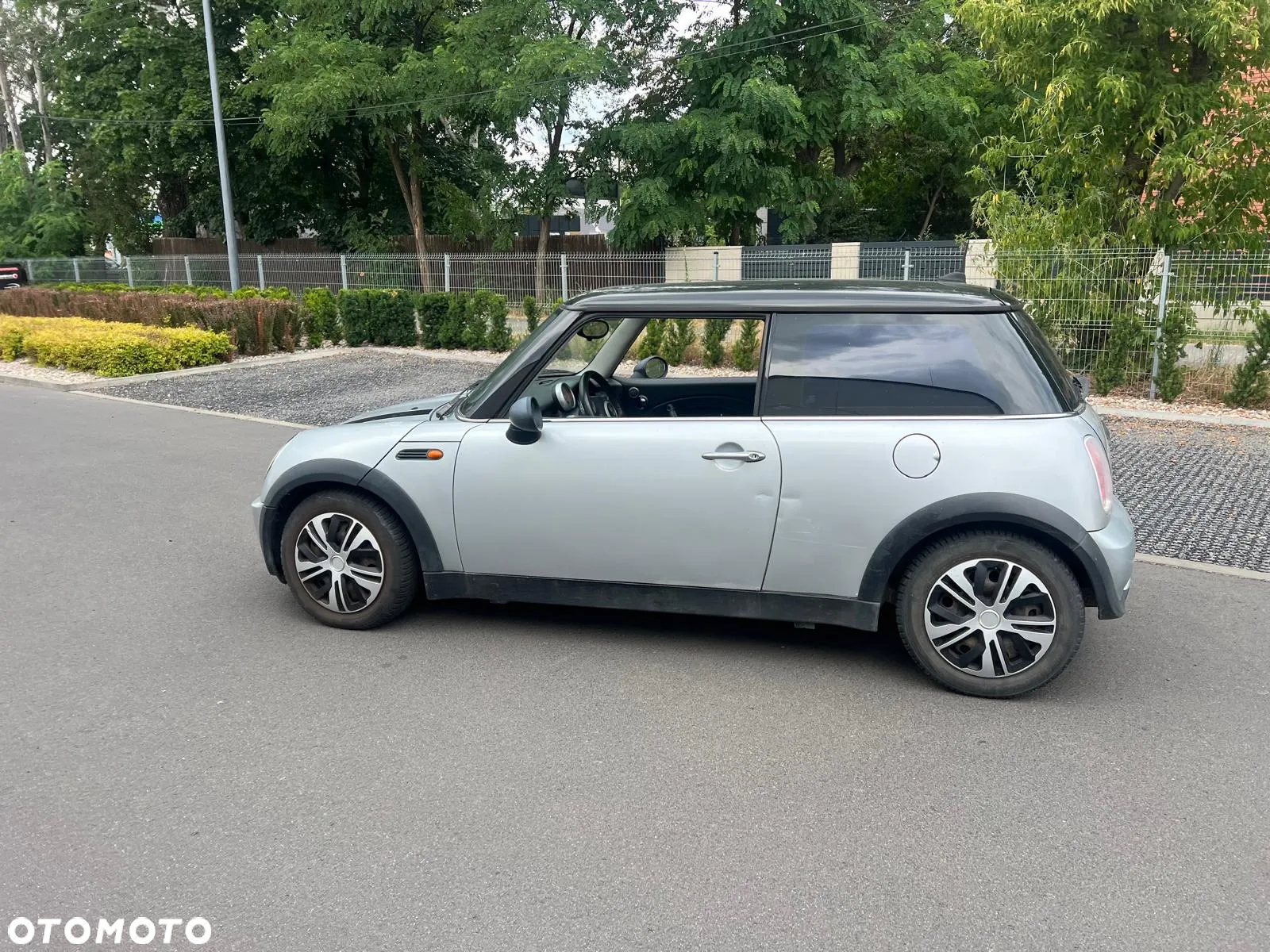 MINI ONE Standard - 15