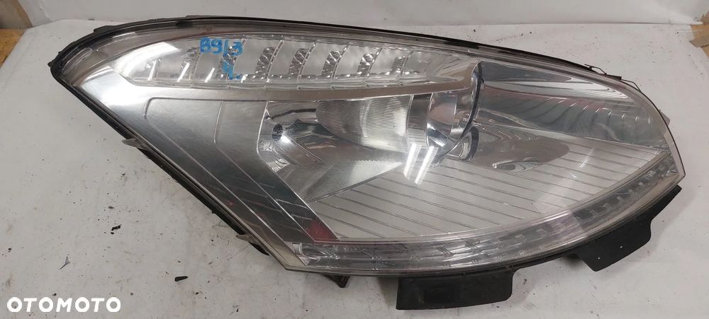 .  PRZOD PRZEDNIA LAMPA PRAWA CITROEN C4 GRAND PICASSO - 1