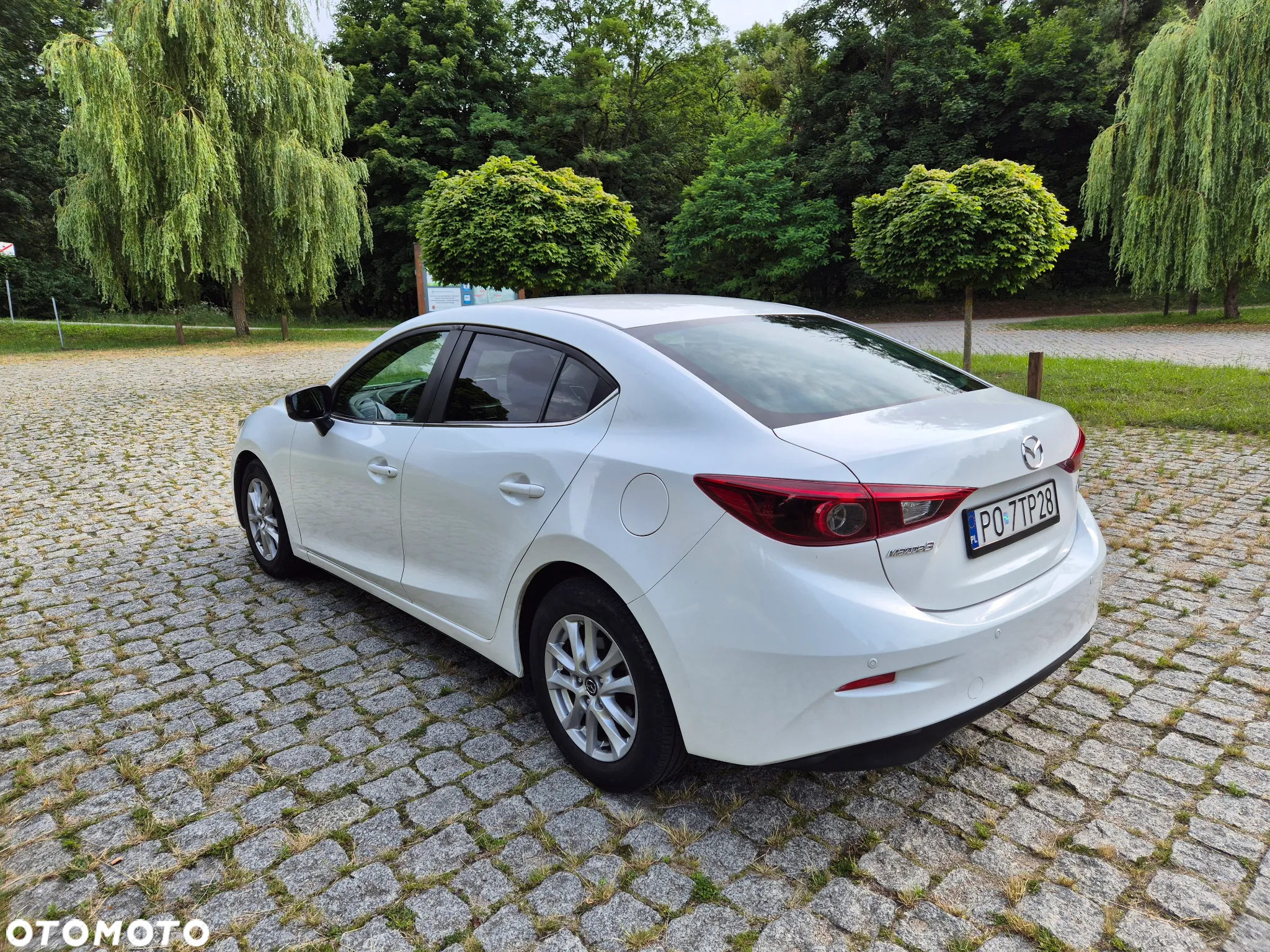 Mazda 3 - 5