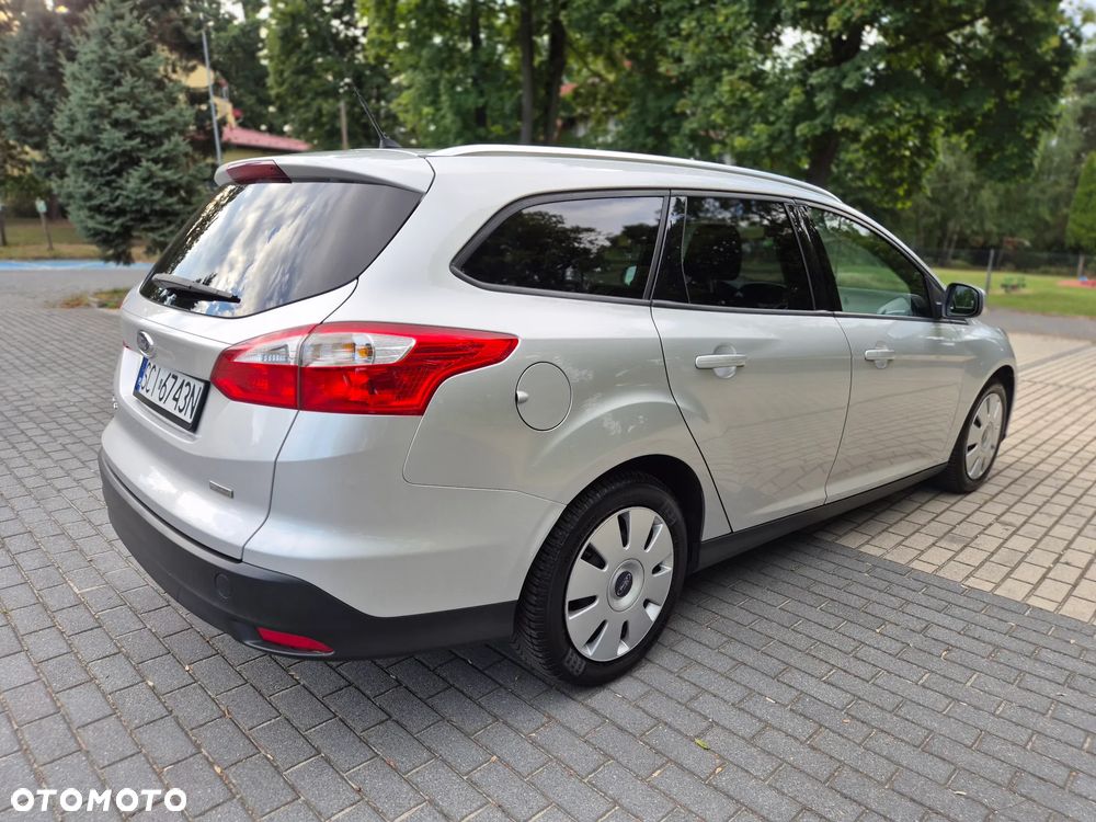 Ford Focus - 12