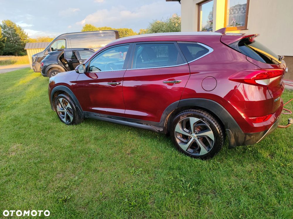 Hyundai Tucson 2.0 CRDI BlueDrive Comfort 2WD - 4