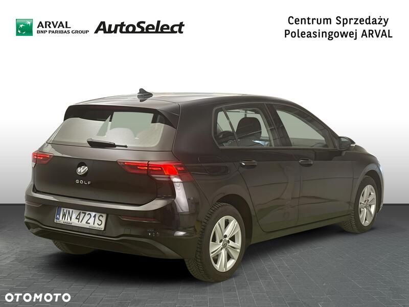 Volkswagen Golf - 6