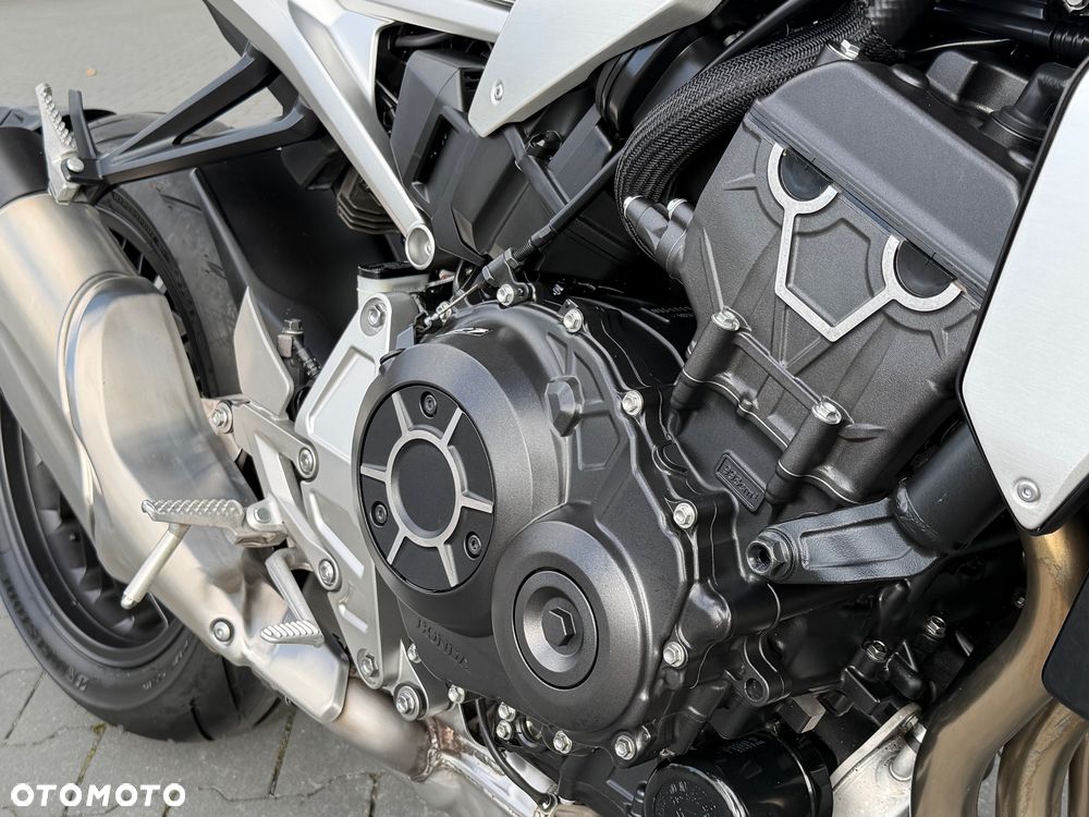 Honda CB - 19