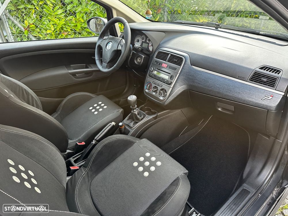 Fiat Grande Punto 1.3 M-Jet Sport - 22