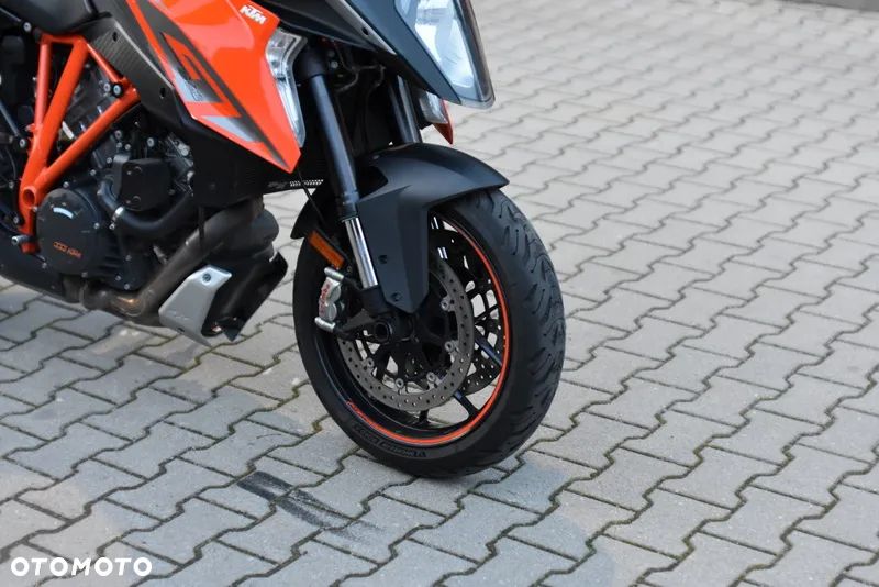 KTM Super Duke - 5