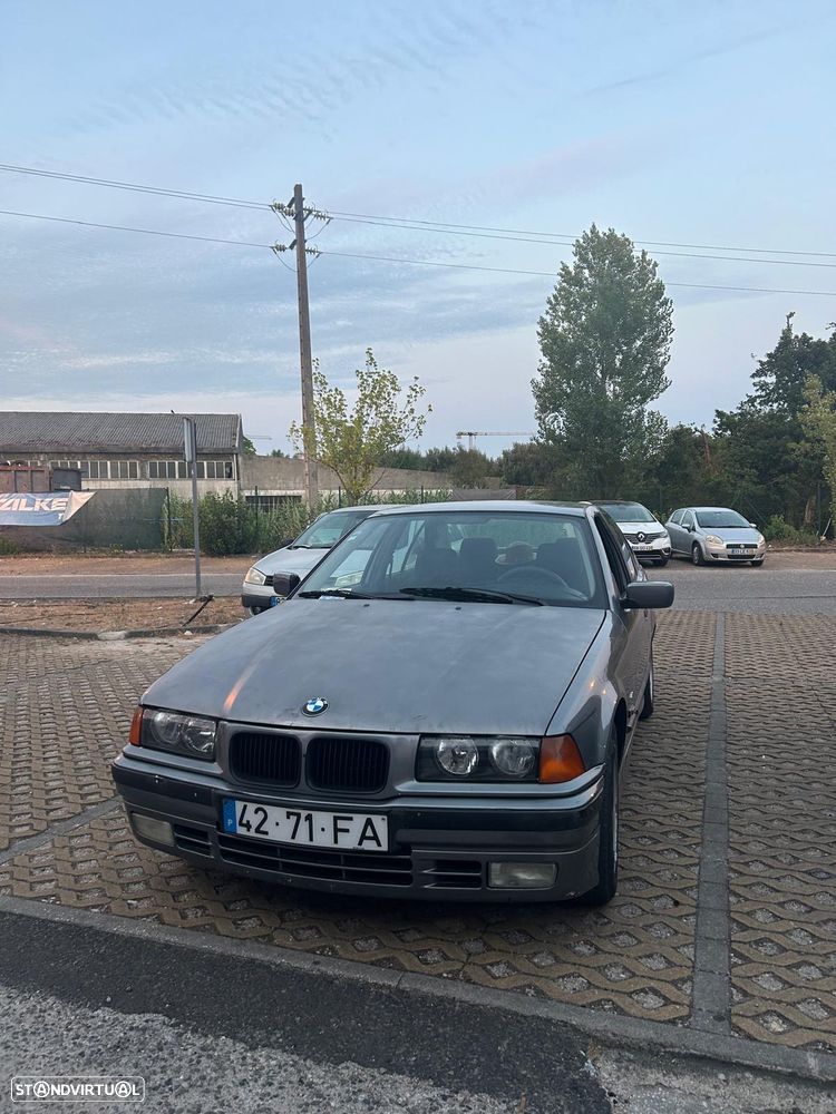 BMW 318 tds - 3