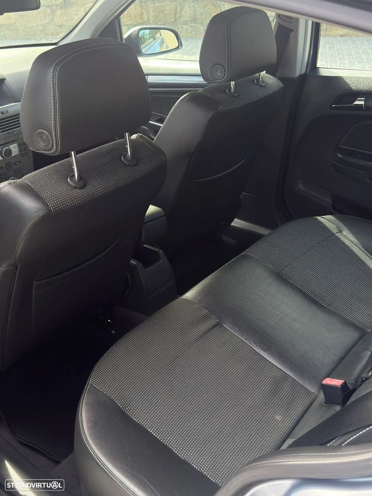 Opel Astra 1.7 CDTI Cosmo M5 - 18