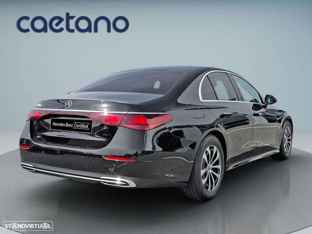 Mercedes-Benz E 220 - 8