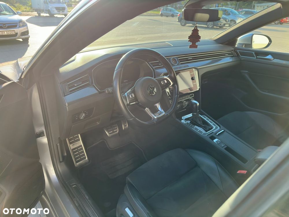 Volkswagen Arteon 2.0 TDI SCR R-Line DSG - 9