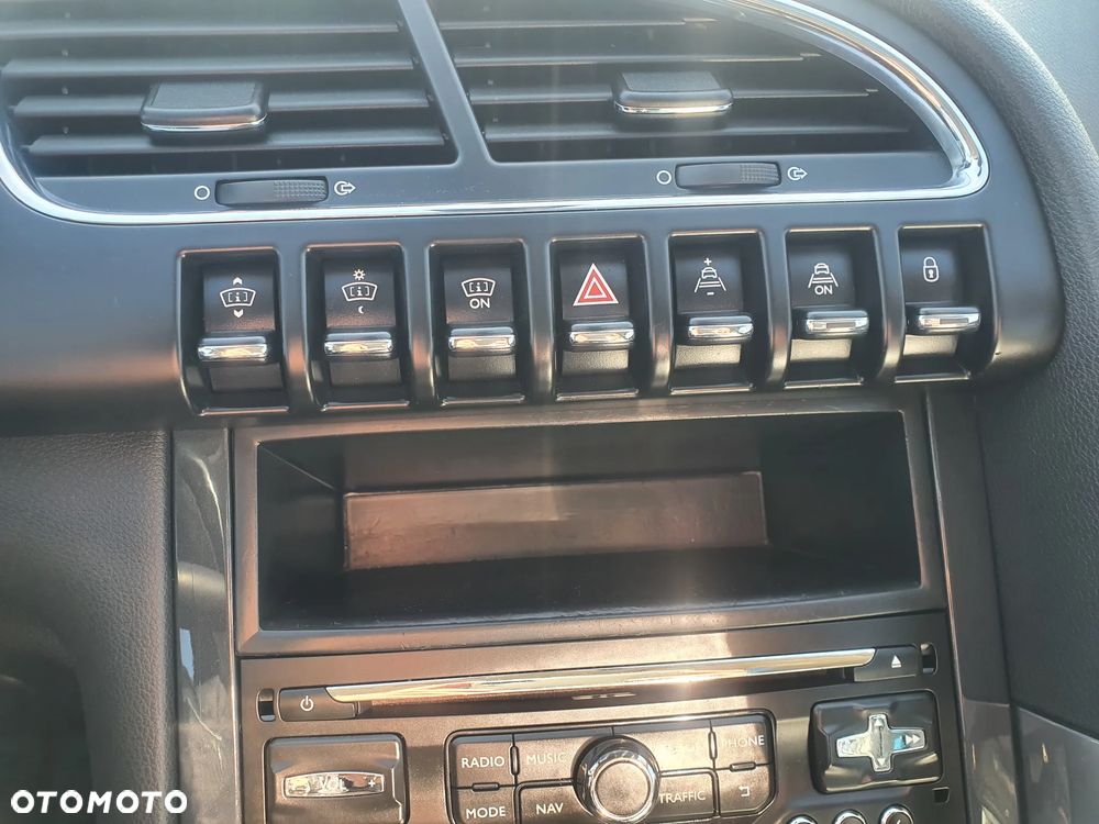 Peugeot 3008 HDi FAP 150 Platinum - 19