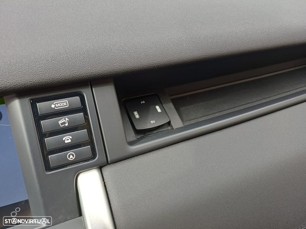 Land Rover Discovery Sport 2.0 TD4 SE - 17